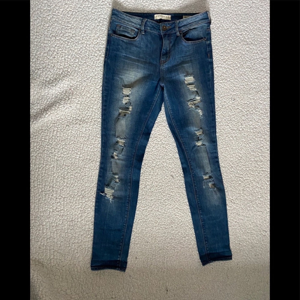 ✨2/$20✨ Bullhead High Waisted Distressed Jeans